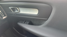 Volvo XC40 2.0 B3P Plus Black Edition 5dr Auto Petrol Estate